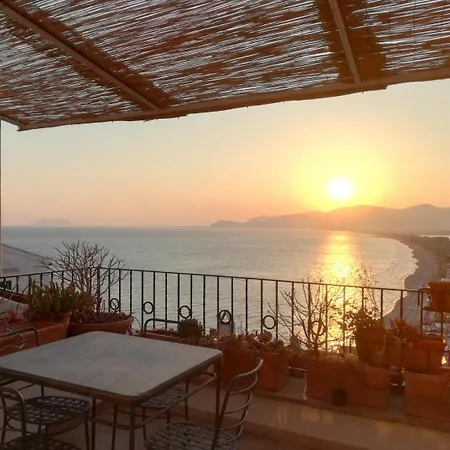 Casa Fenice Sperlongaresort